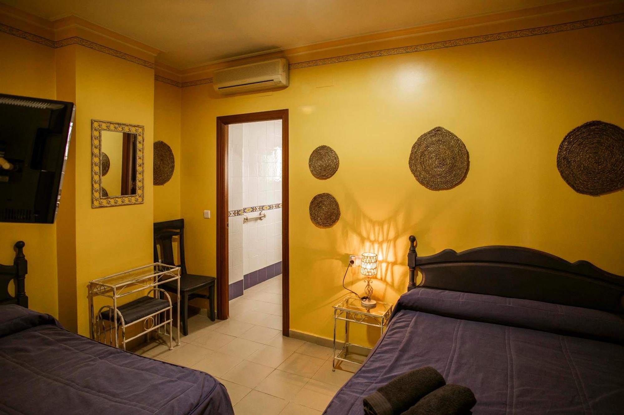 Guest house Macarena Seville
