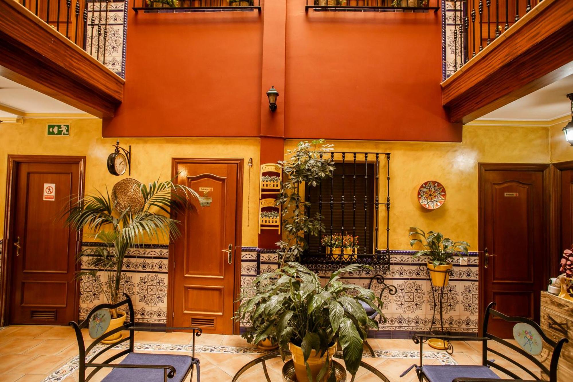 Guest house Macarena Seville