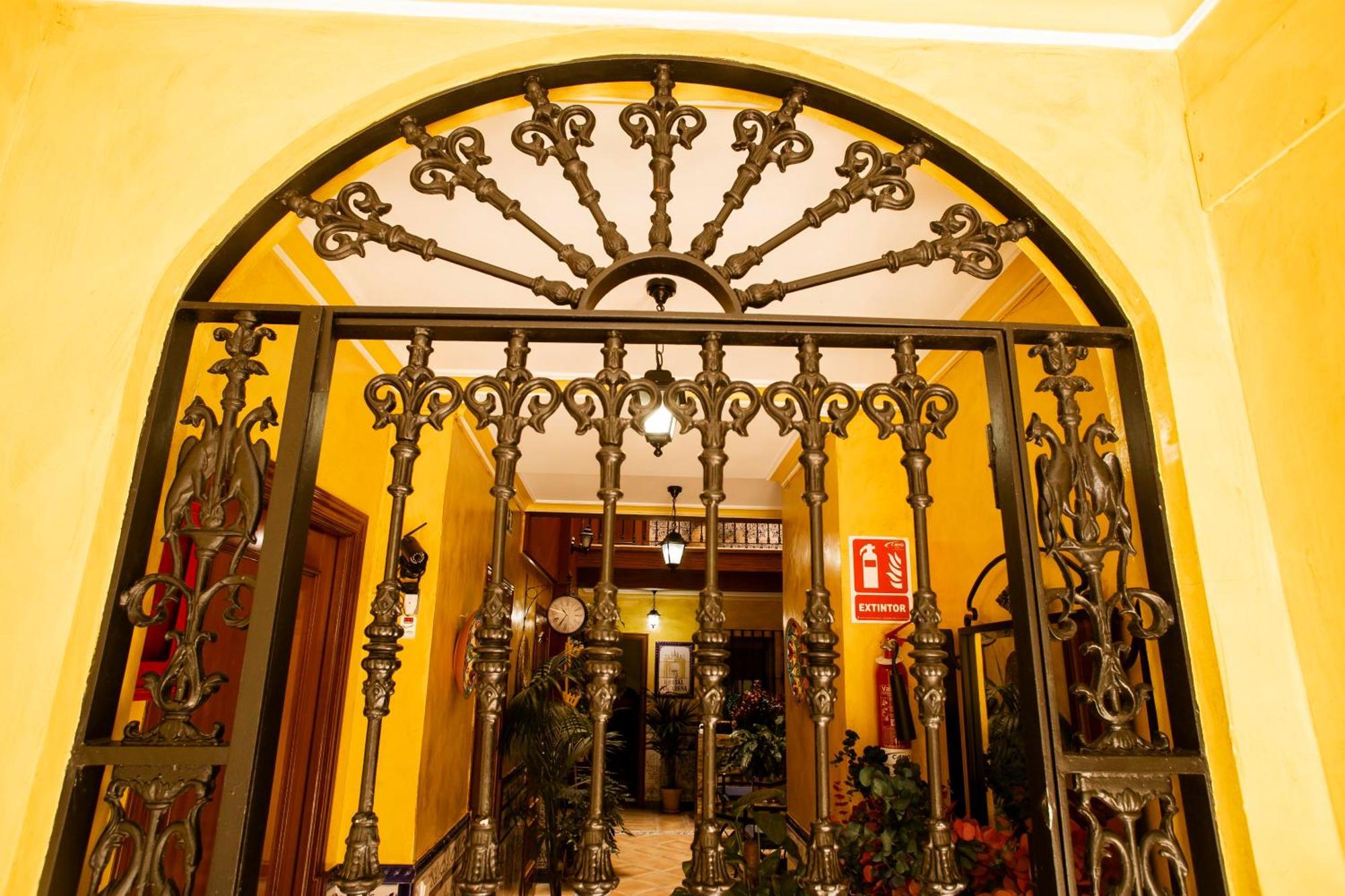 Guest house Macarena Seville